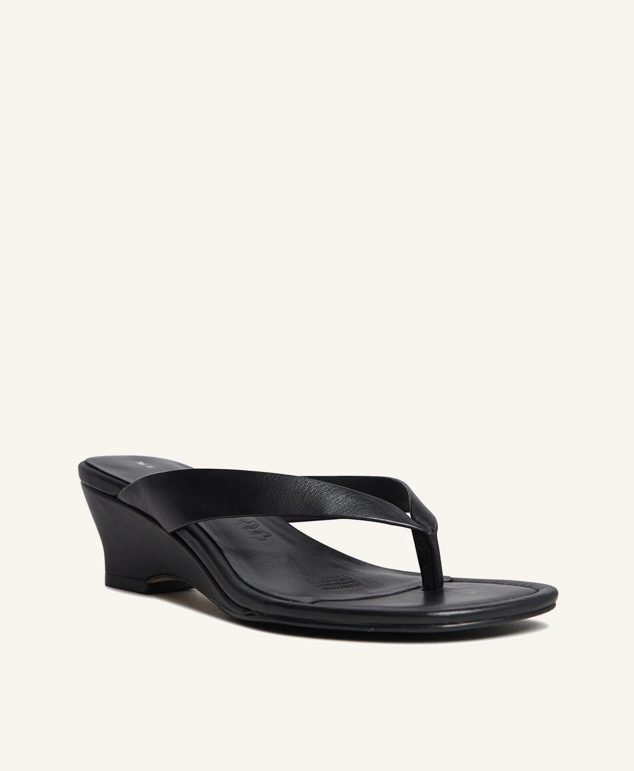 Desmee Wedge - Image 3