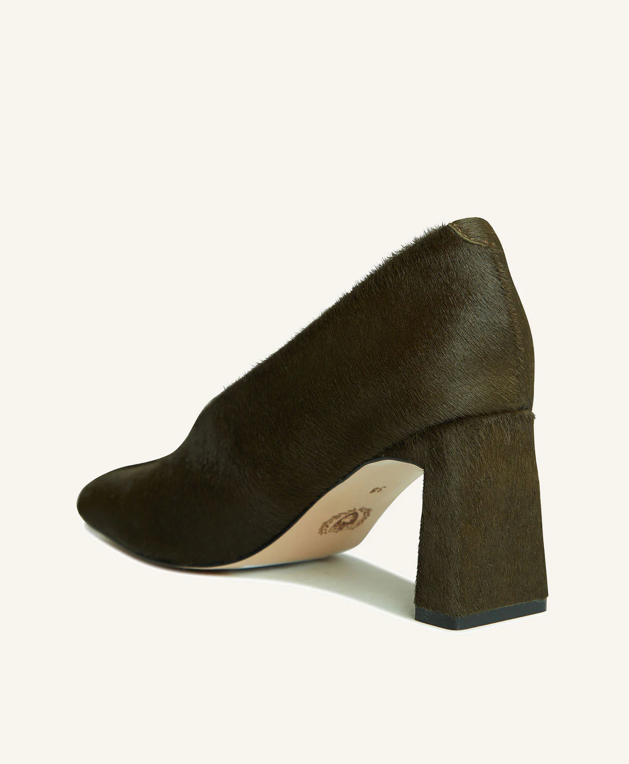 Lammie Heel - Image 6